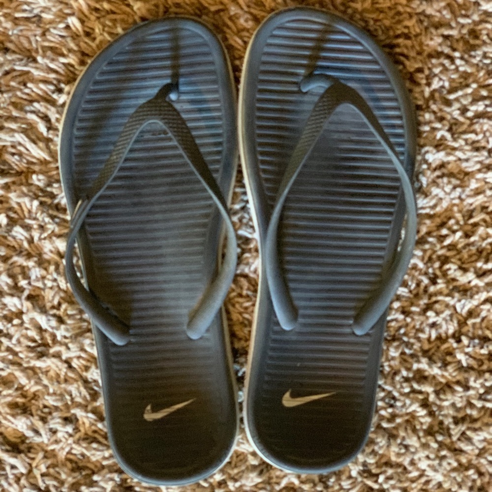 Nike sandals